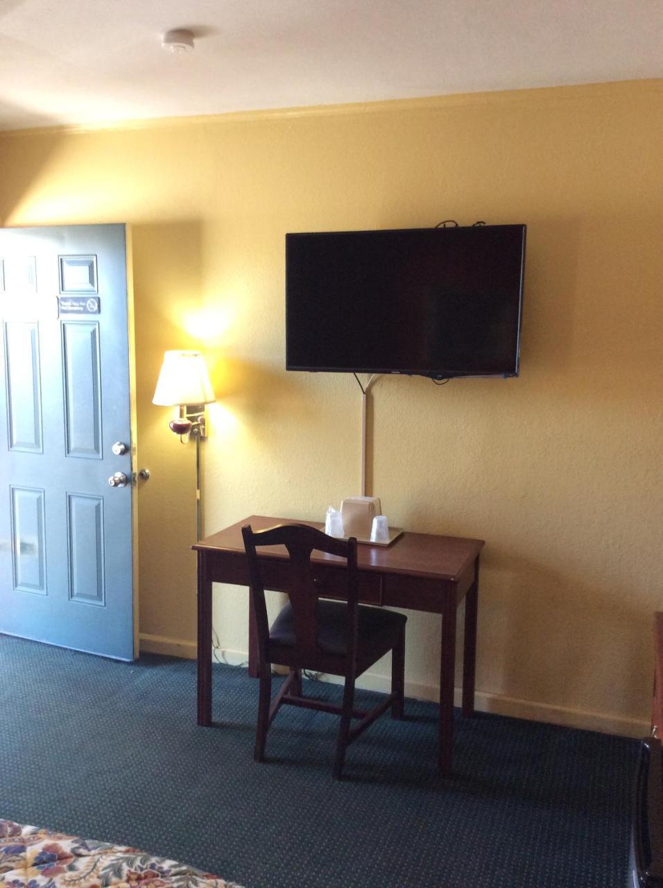Greenlawn Motel أتمور المظهر الخارجي الصورة